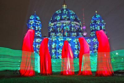 Artpark Contemporary Art Desig - Guardians Of Time By Manfred Kielnhofer - Resin