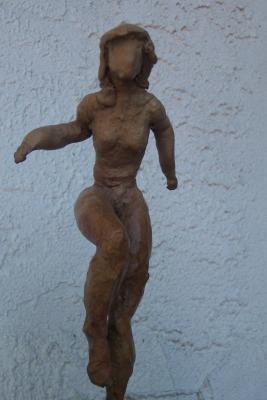 Sculpture - On The Run - Clay