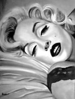 Bn - Marilyn Glory - Realism