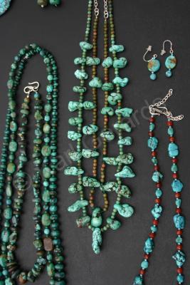 Stones - Assorted Nat Turquoise  Nevadaarizona Mines - Natural Stones