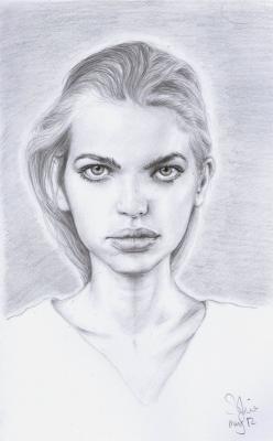 Portraits - Daphne - Pencils