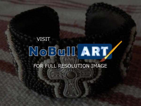 Bead Embroidery - Western Cross Cuff - Assorted Beads