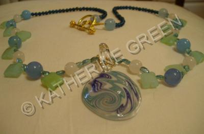 Fun With Stones - Ocean Waves Flanked By Chalcedony And Apatite - Stones