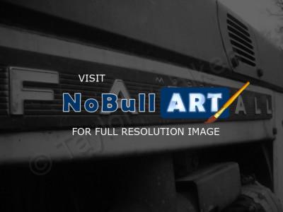 Photography - Farmall - Camera