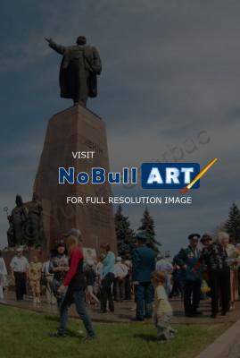Photography - Zaporozhye Monument Of Lenin - Print