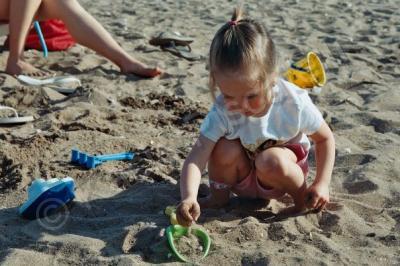 Photography - Sand Play - Film